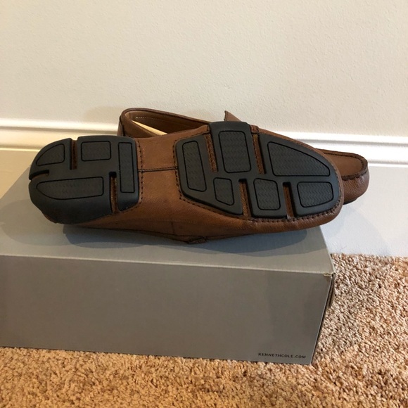 Kenneth Cole Shoes never worn - Picture 2 of 4